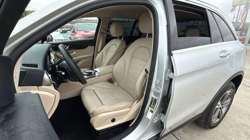 2016 Mercedes-Benz GLC 300