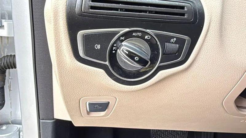 2016 Mercedes-Benz GLC 300