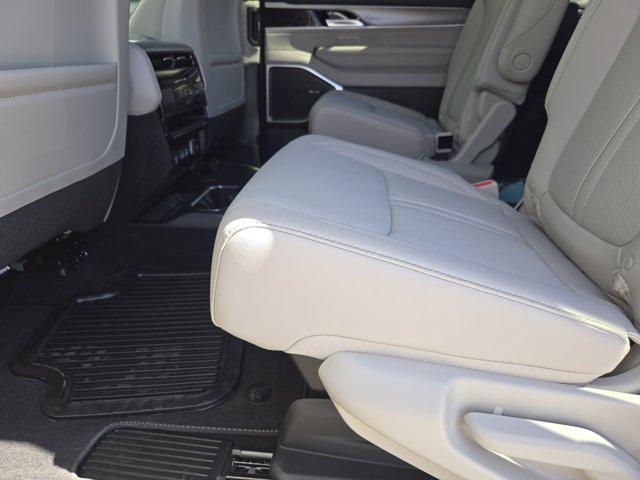 2026 Jeep Grand Wagoneer 4x4