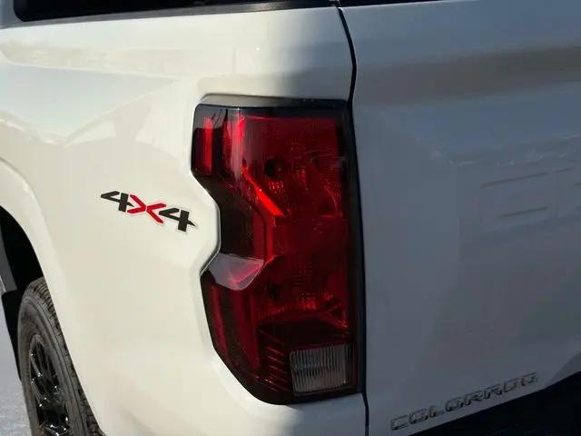 2026 Chevrolet Colorado WT, 4WD