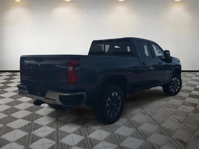 2026 Chevrolet Silverado 2500HD Crew Cab, Standard Bed, LT, 4WD