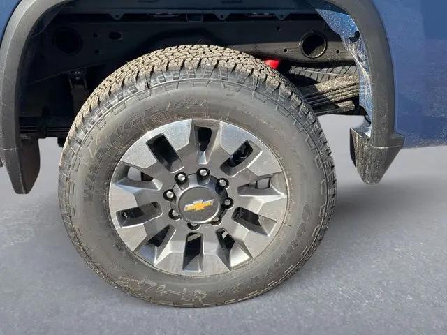 2026 Chevrolet Silverado 2500HD Crew Cab, Standard Bed, LT, 4WD