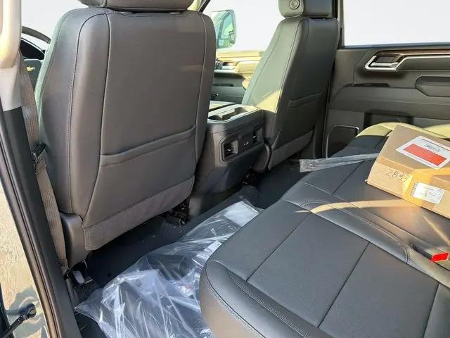 2026 Chevrolet Silverado 2500HD Crew Cab, Standard Bed, LT, 4WD