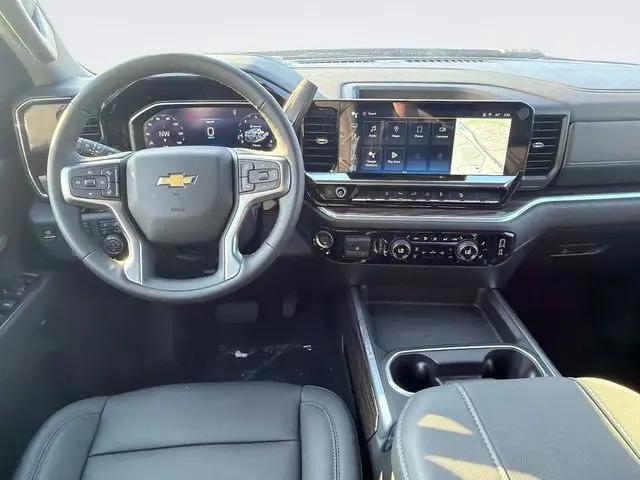 2026 Chevrolet Silverado 2500HD Crew Cab, Standard Bed, LT, 4WD