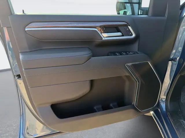 2026 Chevrolet Silverado 2500HD Crew Cab, Standard Bed, LT, 4WD