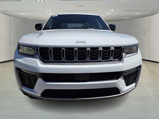 2026 Jeep Grand Cherokee Limited 4x2