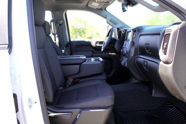 2026 Chevrolet Silverado 2500HD Crew Cab, Long Bed, Custom, 4WD