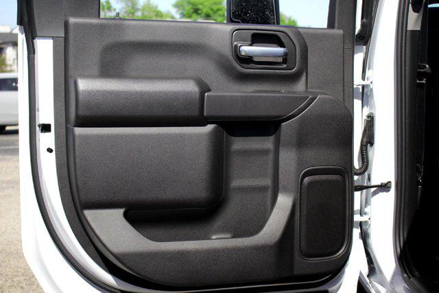 2026 Chevrolet Silverado 2500HD Crew Cab, Long Bed, Custom, 4WD