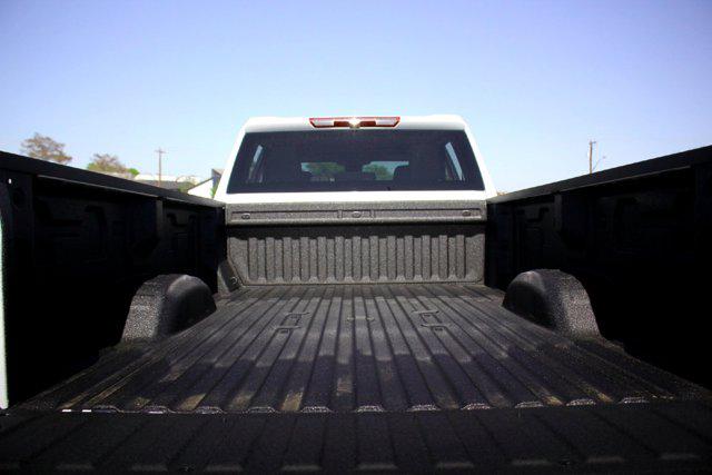 2026 Chevrolet Silverado 2500HD Crew Cab, Long Bed, Custom, 4WD