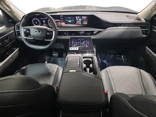 2026 INFINITI QX80 LUXE AWD