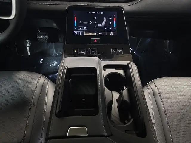 2026 INFINITI QX80 LUXE AWD