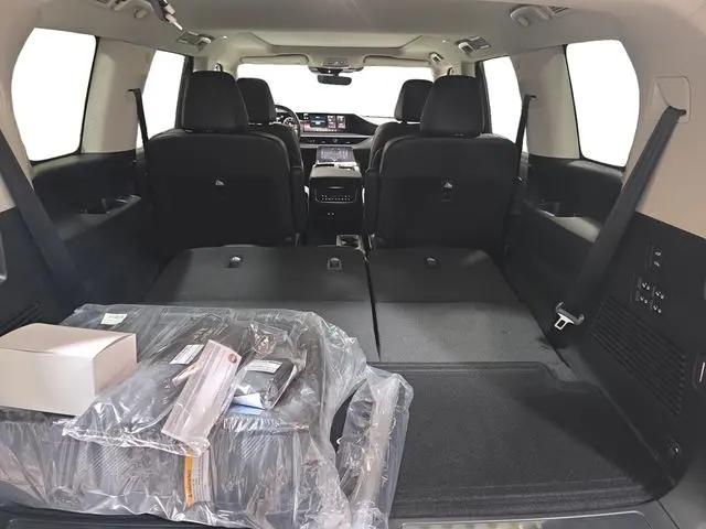 2026 INFINITI QX80 LUXE AWD