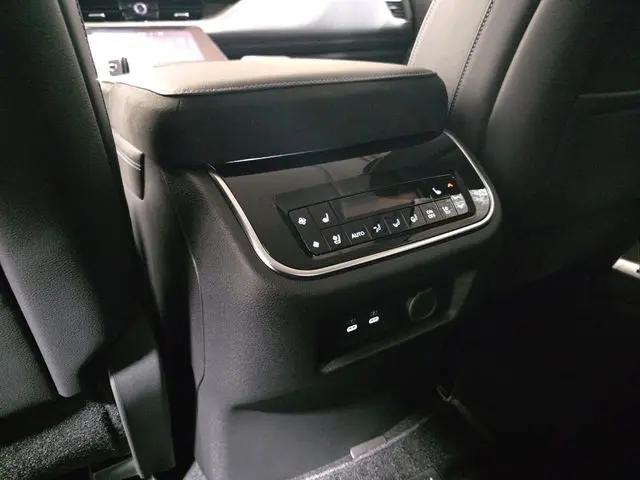 2026 INFINITI QX80 LUXE AWD