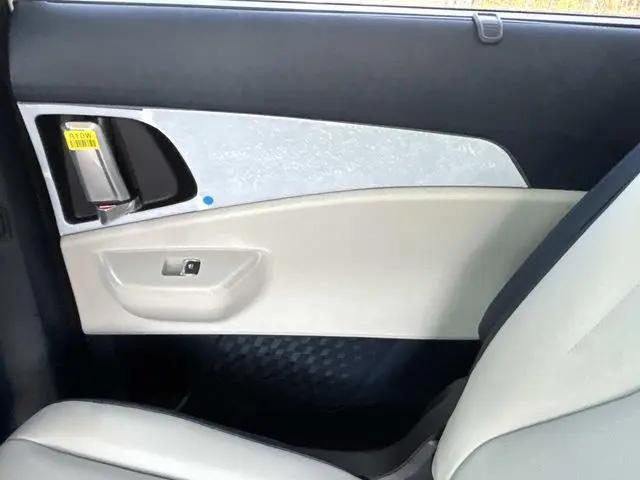 2026 Kia Carnival MPV EX