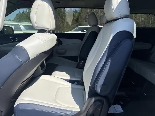 2026 Kia Carnival MPV EX