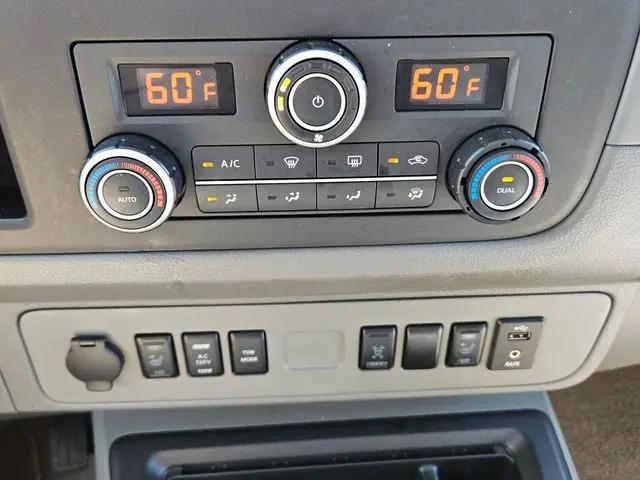 2019 Nissan 3500 SL V8