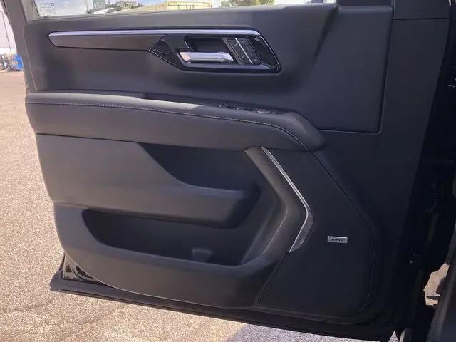 2026 Chevrolet Suburban Premier, RWD