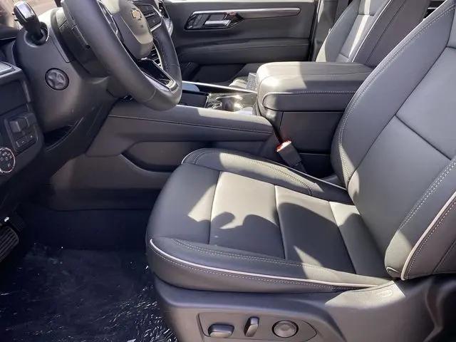 2026 Chevrolet Suburban Premier, RWD