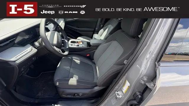 2026 Jeep Cherokee Laredo 4x4