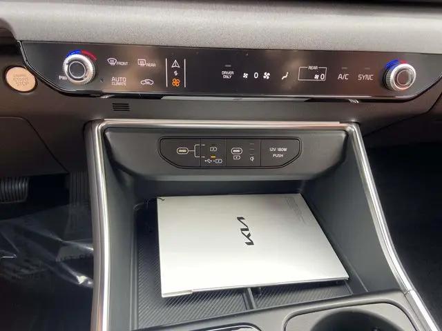 2026 Kia Carnival MPV EX