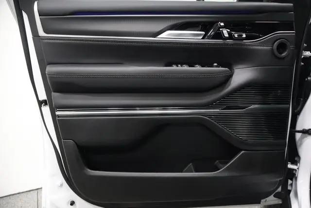 2026 Jeep Grand Wagoneer Summit Obsidian 4x4