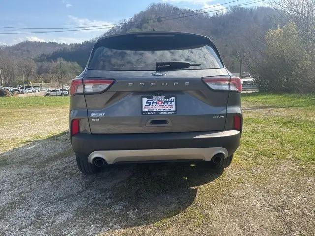 2021 Ford Escape SE