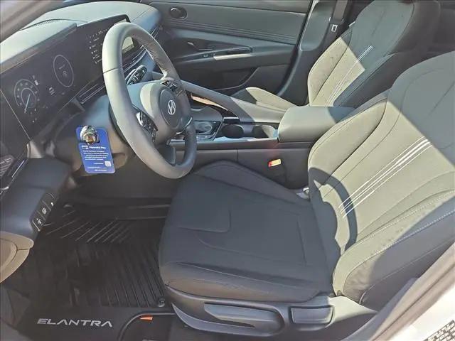 2026 Hyundai Elantra Hybrid SEL Sport