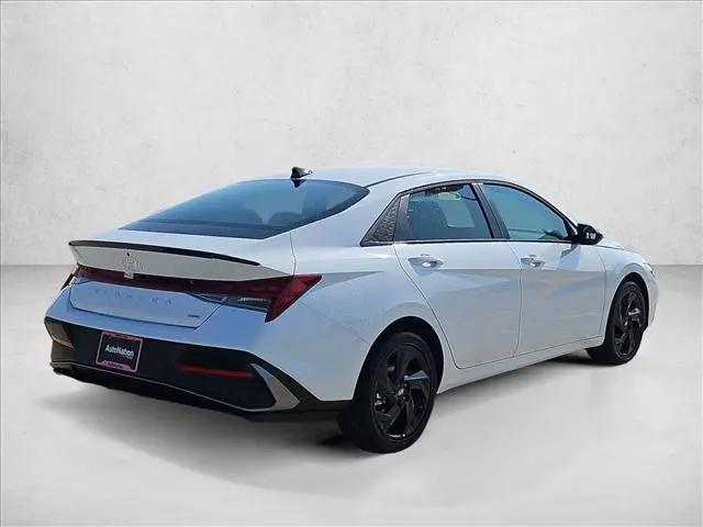 2026 Hyundai Elantra Hybrid SEL Sport