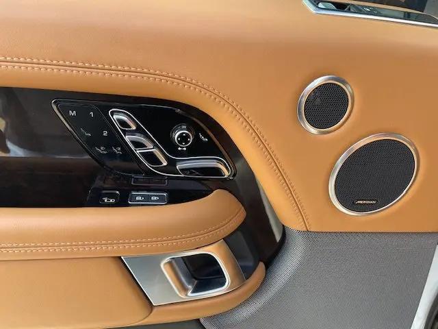 2021 Land Rover Range Rover Autobiography