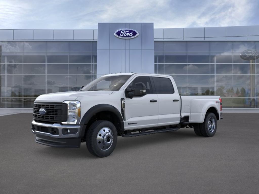 OXFORD WHITE 2026 Ford F-450 Super Duty XL Crew Cab LB DRW 4WD Pickup Truck Four-Wheel Drive Automatic