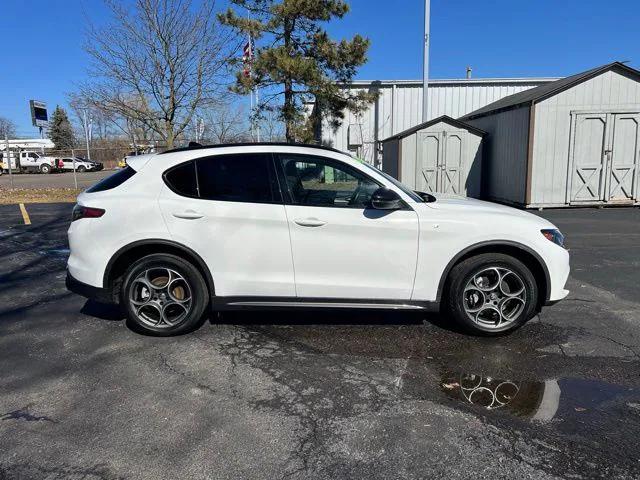 2024 Alfa Romeo Stelvio Ti AWD