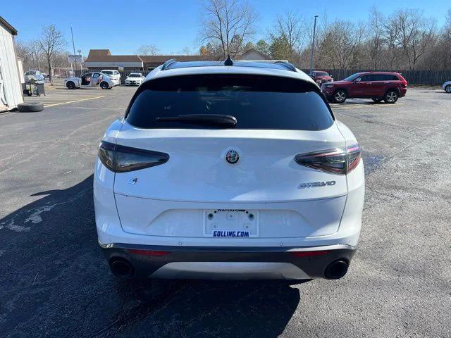 2024 Alfa Romeo Stelvio Ti AWD