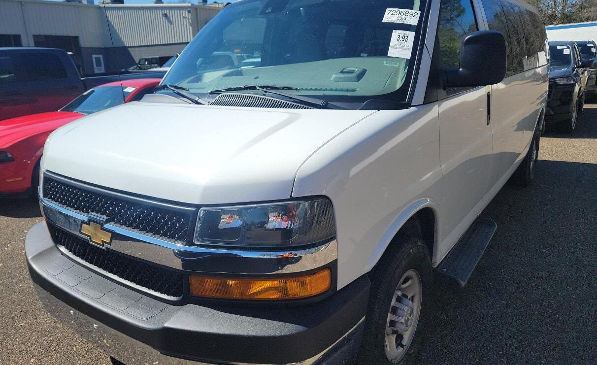 2023 Chevrolet Express LT 3500