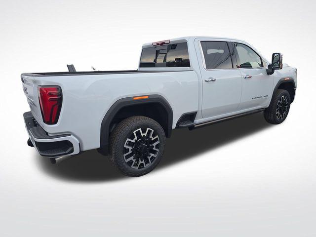 2026 GMC Sierra 2500HD Crew Cab, Standard Bed, Denali, 4WD