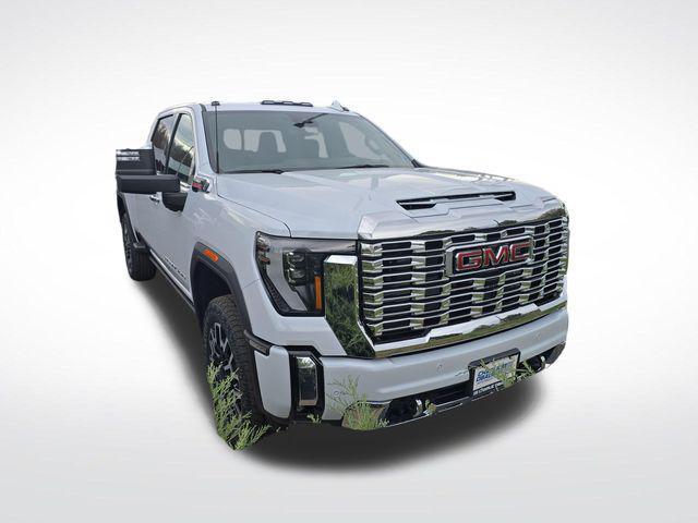 2026 GMC Sierra 2500HD Crew Cab, Standard Bed, Denali, 4WD