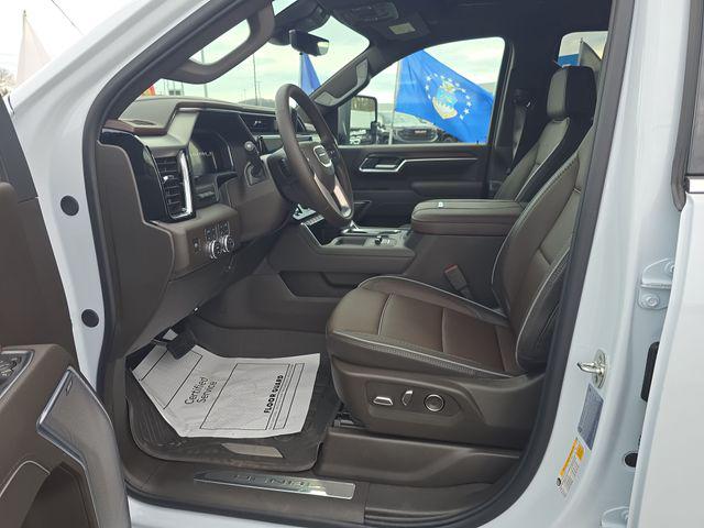 2026 GMC Sierra 2500HD Crew Cab, Standard Bed, Denali, 4WD