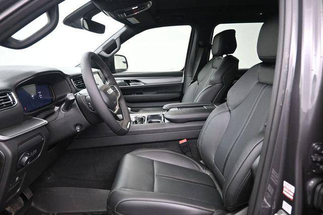 2026 Jeep Grand Wagoneer Upland 4x4