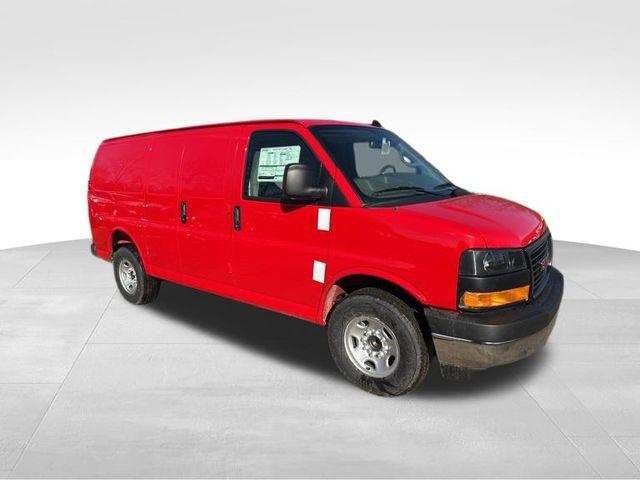 2026 GMC Savana Cargo 3500 Regular Wheelbase, Work Van, RWD