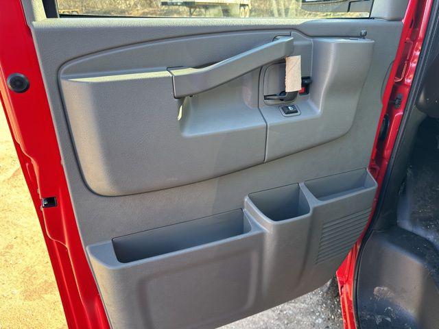 2026 GMC Savana Cargo 3500 Regular Wheelbase, Work Van, RWD