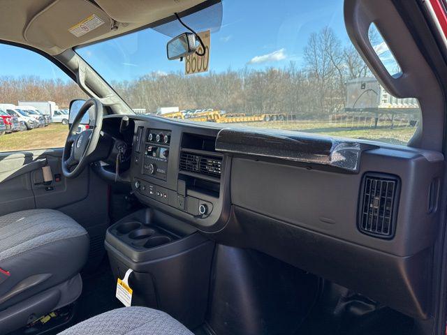2026 GMC Savana Cargo 3500 Regular Wheelbase, Work Van, RWD