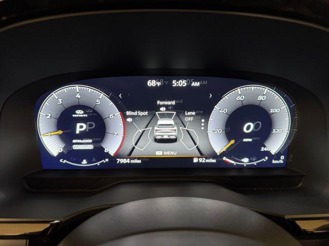 2025 INFINITI QX60 LUXE