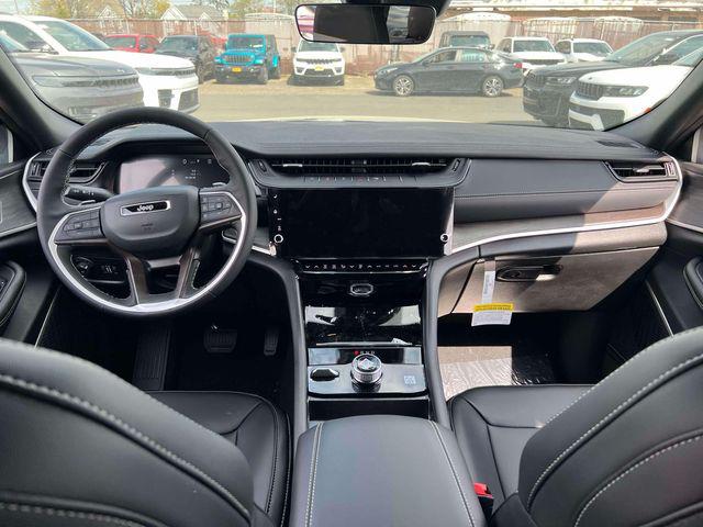 2026 Jeep Grand Cherokee Limited 4x4