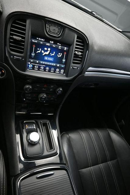 2021 Chrysler 300 300S
