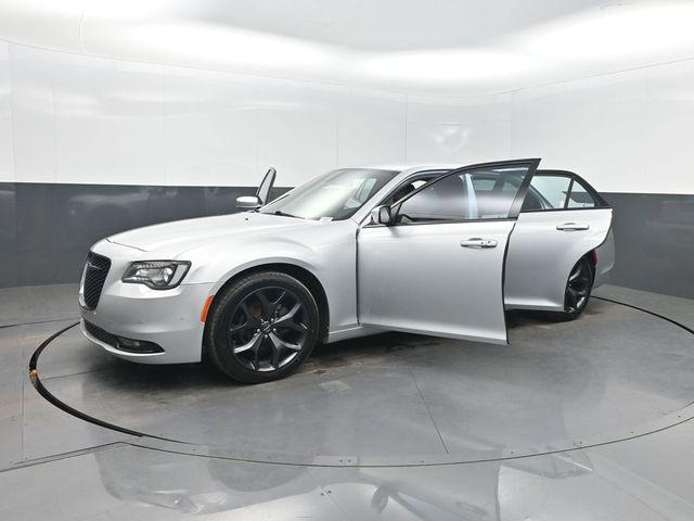 2021 Chrysler 300 300S