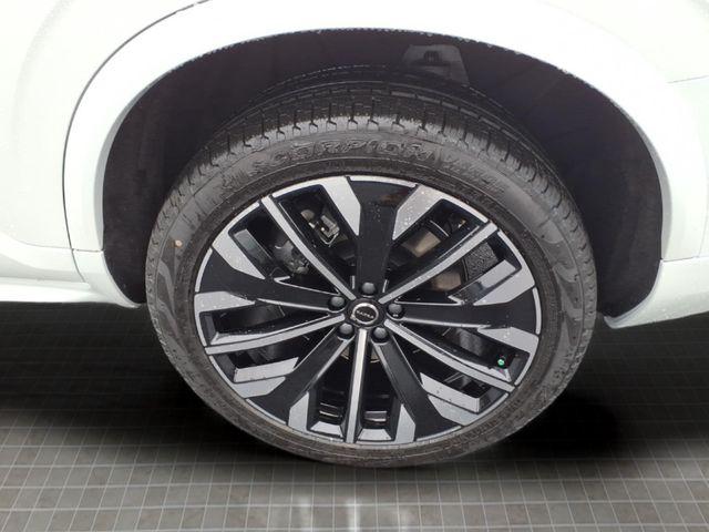 2026 Volvo XC90 Ultra, B6 AWD Gas (mild hybrid), Gasoline, Bright, 7 Seats