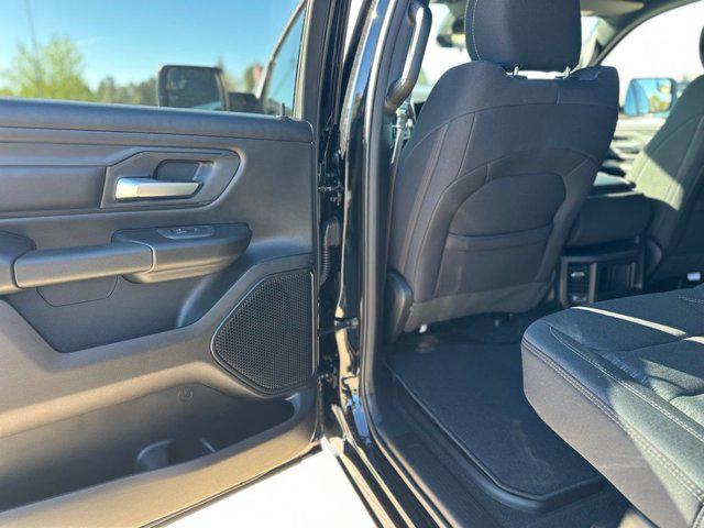 2026 Ram 1500 Tradesman Crew Cab 4x4 5'7" Box