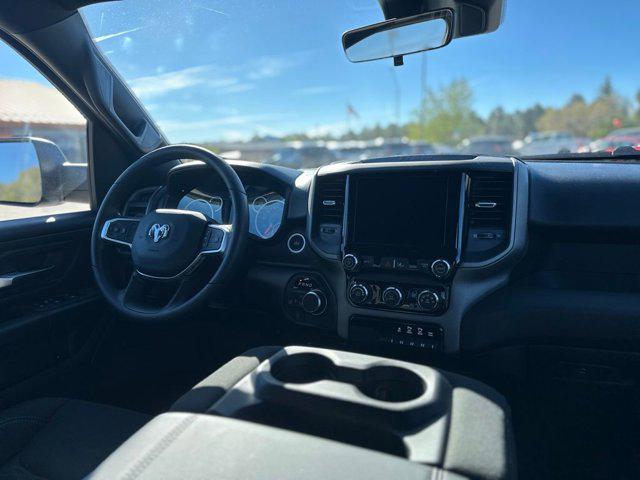 2026 Ram 1500 Tradesman Crew Cab 4x4 5'7" Box