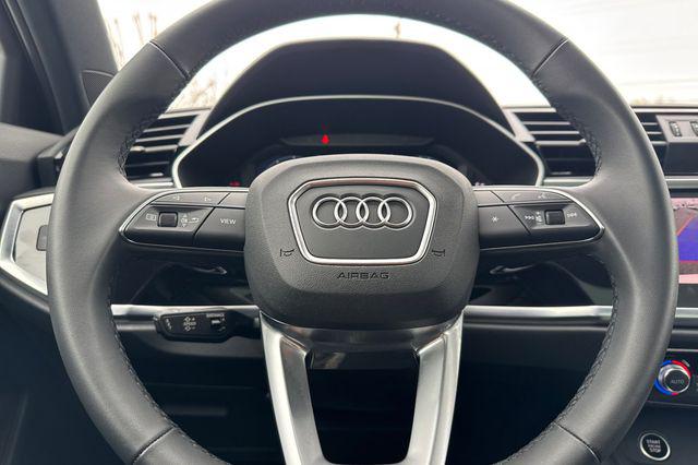 2025 Audi Q3 Premium 45 TFSI S line quattro Tiptronic