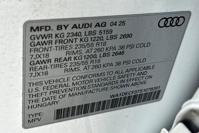 2025 Audi Q3 Premium 45 TFSI S line quattro Tiptronic