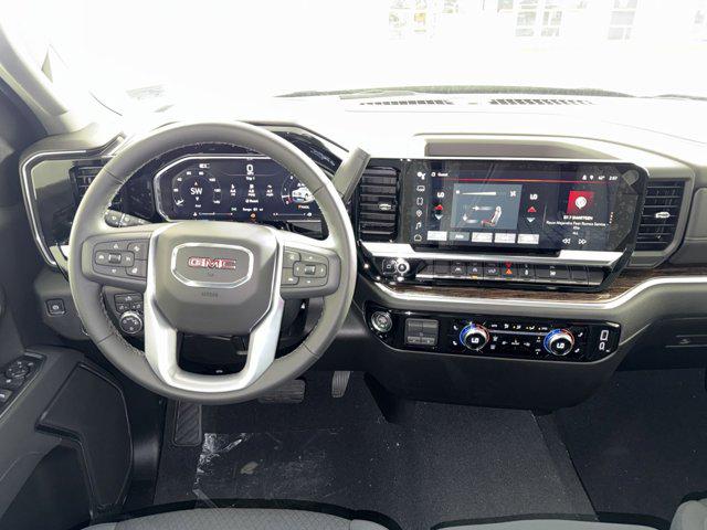 2026 GMC Sierra 1500 Crew Cab, Short Bed, SLE, 4WD